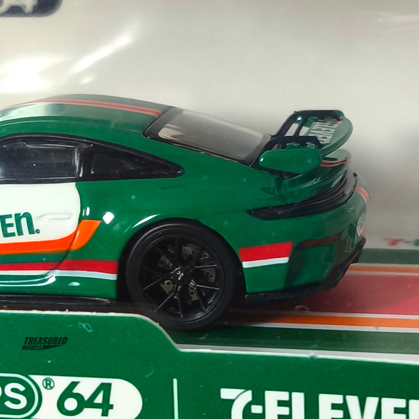 Mini Champs 64 Set of 2 Porsche 911 GT3 7-11 & Black Livery Taiwan Exclusive 7-11 Store 1/64 Diecast