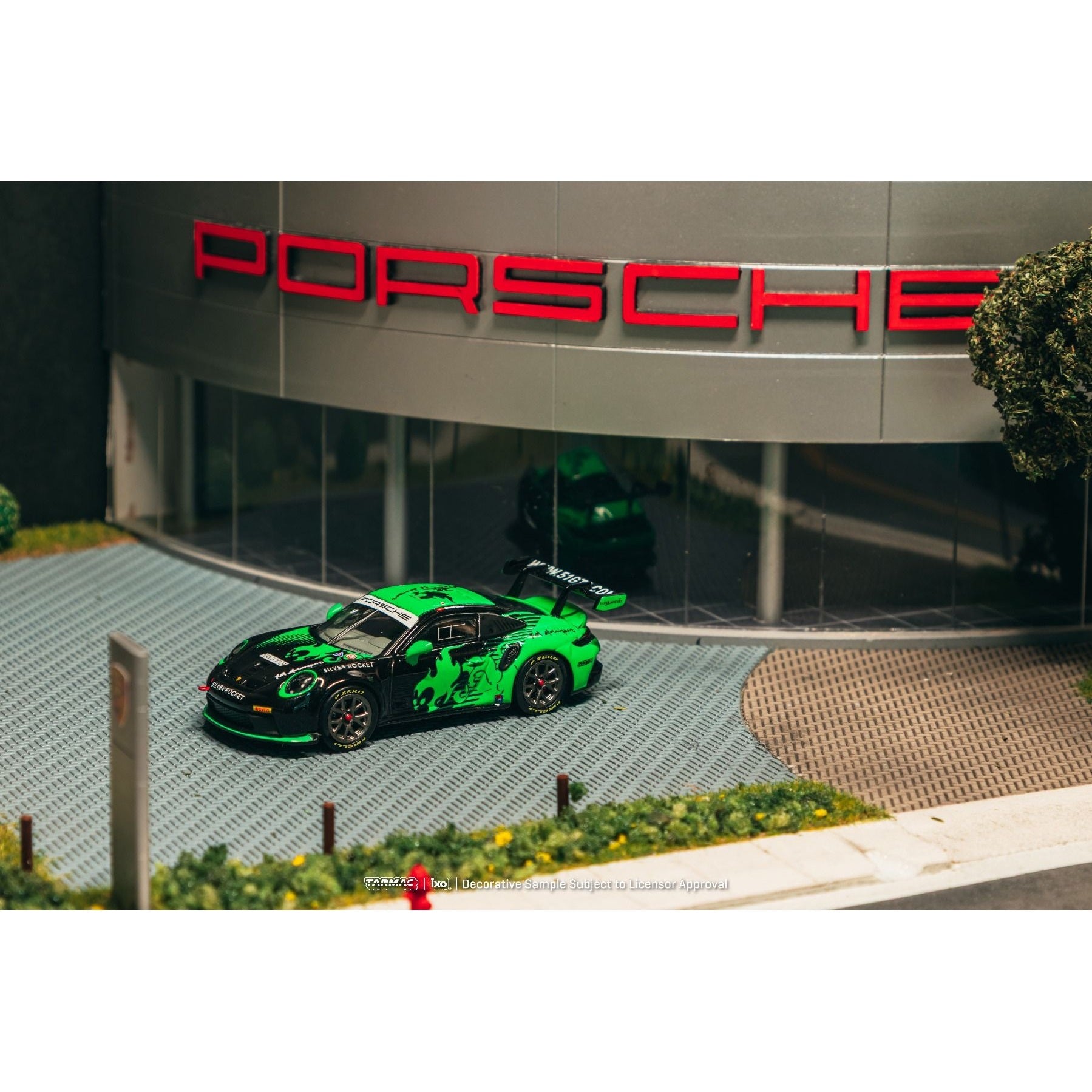Tarmac Works Porsche 911 GT3 Cup (992) Fire Monkey Motorsport 1/64