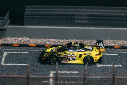 Tarmac Works Porsche 911 GT3 R GT World Challenge Asia 2025 Phantom Global Racing #13 with Tarmac Cards T64-084-25FUJ13 1/64 Diecast