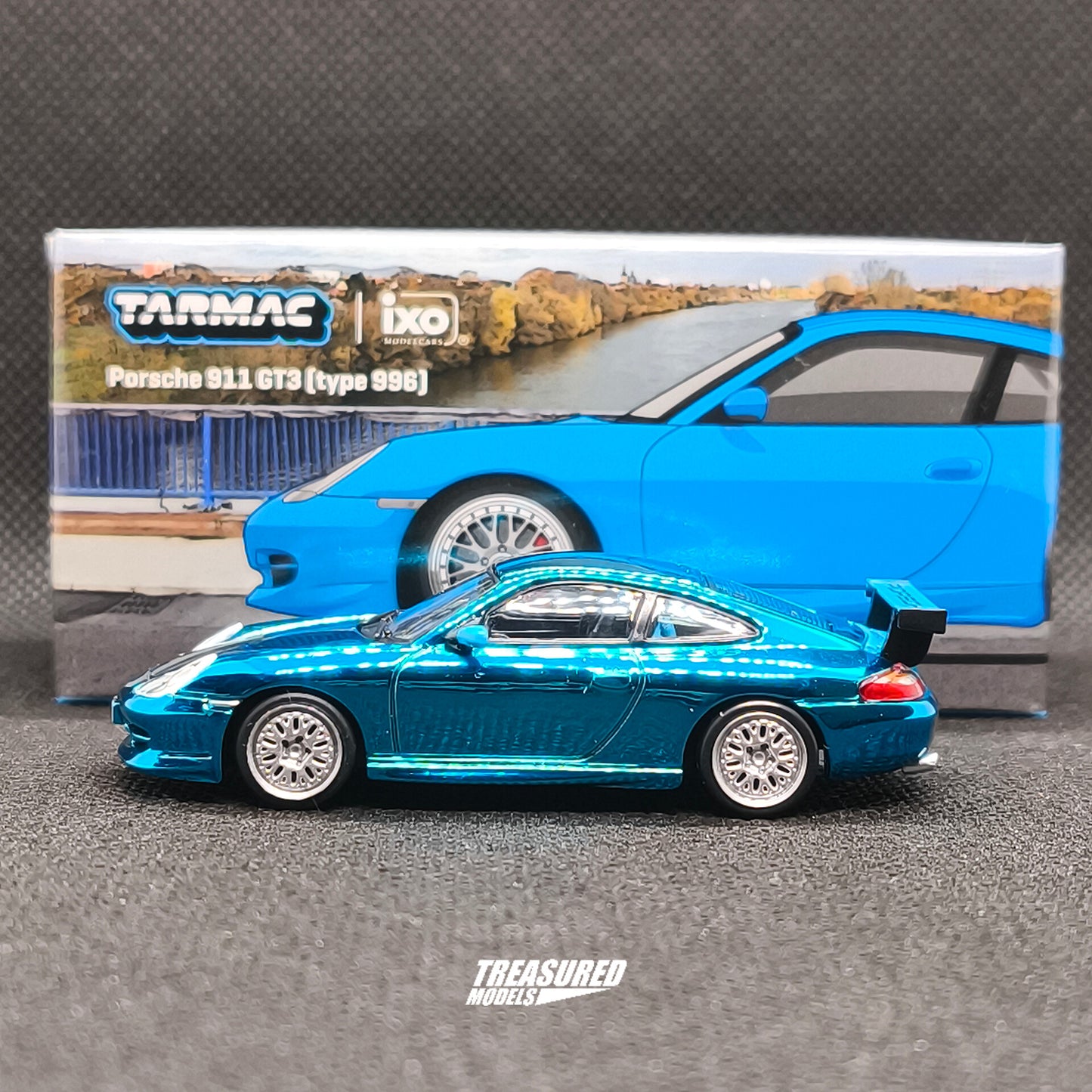 CHASE! Tarmac Works Porsche 911 GT3 Type 996 Light Blue Chrome Chase 1/64 Diecast