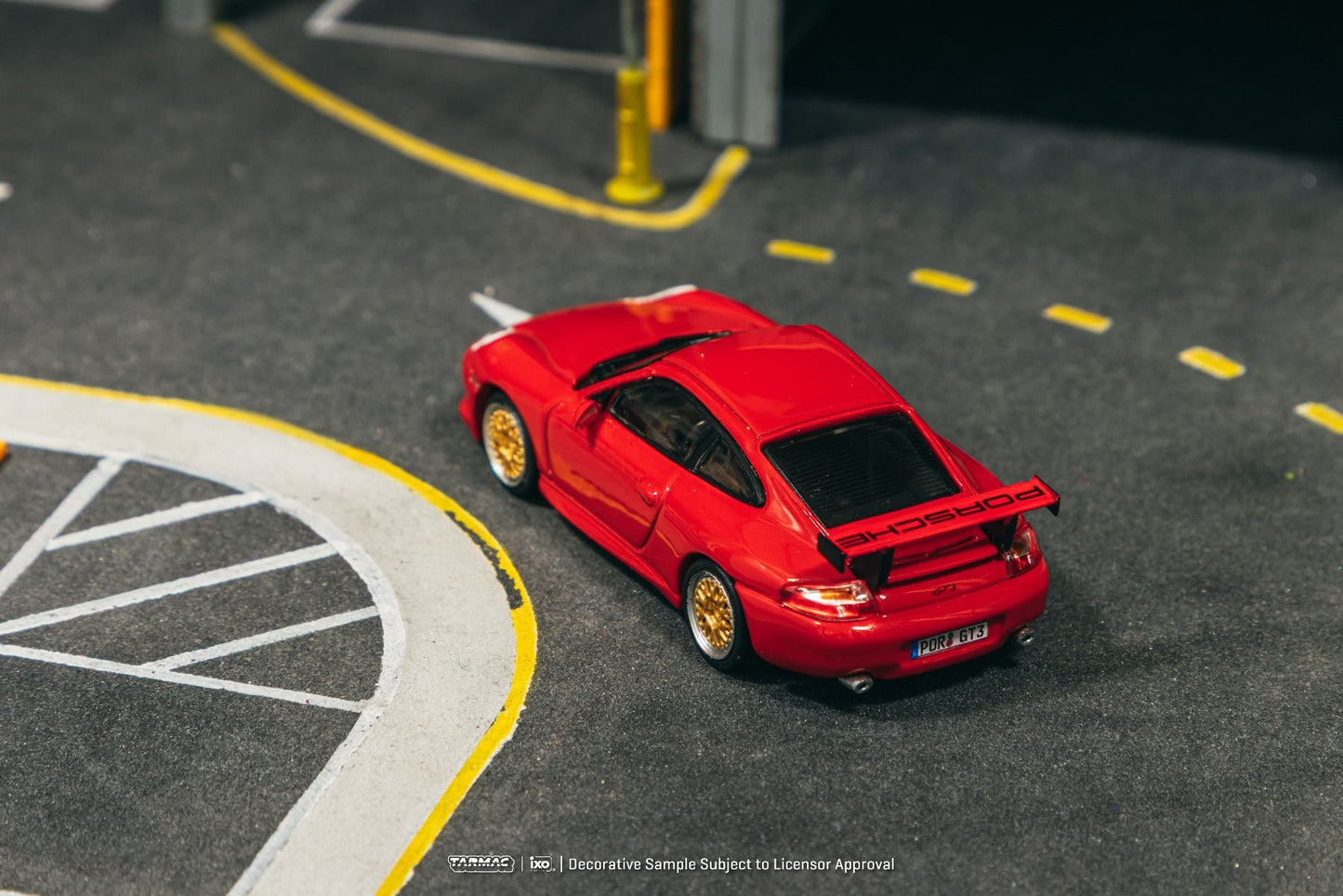 Tarmac Works Porsche 911 GT3 Type 996 Red T64G-069-RE 1/64 Diecast