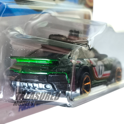 Hot Wheels Porsche 911 Rallye Dark Green 2025 Main Line Safari Mode 1/64 Die Cast