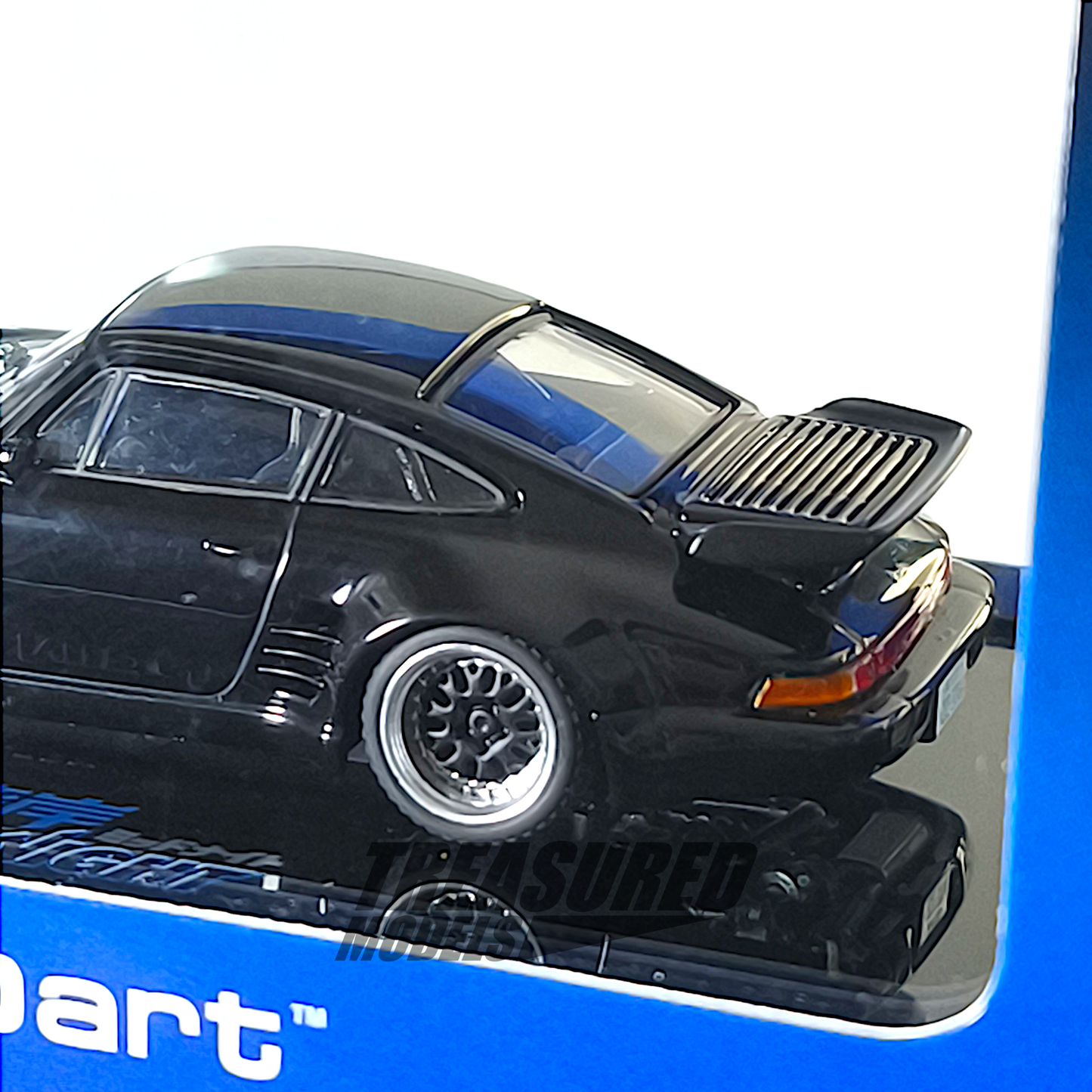 AutoArt Porsche 911 (930) Turbo Wangan MidNight BlackBird Comic #1 Version 1/64 Diecast