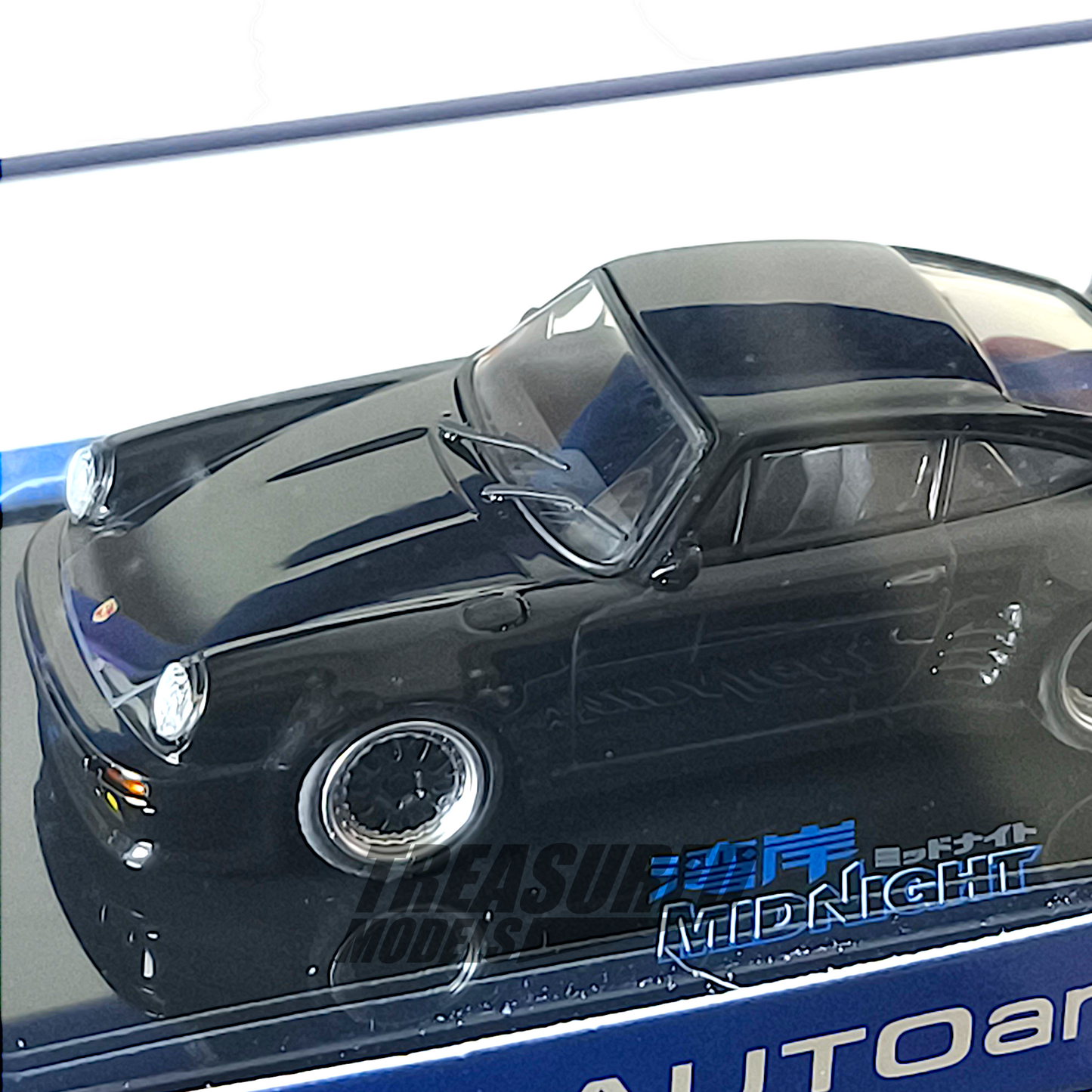 AutoArt Porsche 911 (930) Turbo Wangan MidNight BlackBird Comic #1 Version 1/64 Diecast