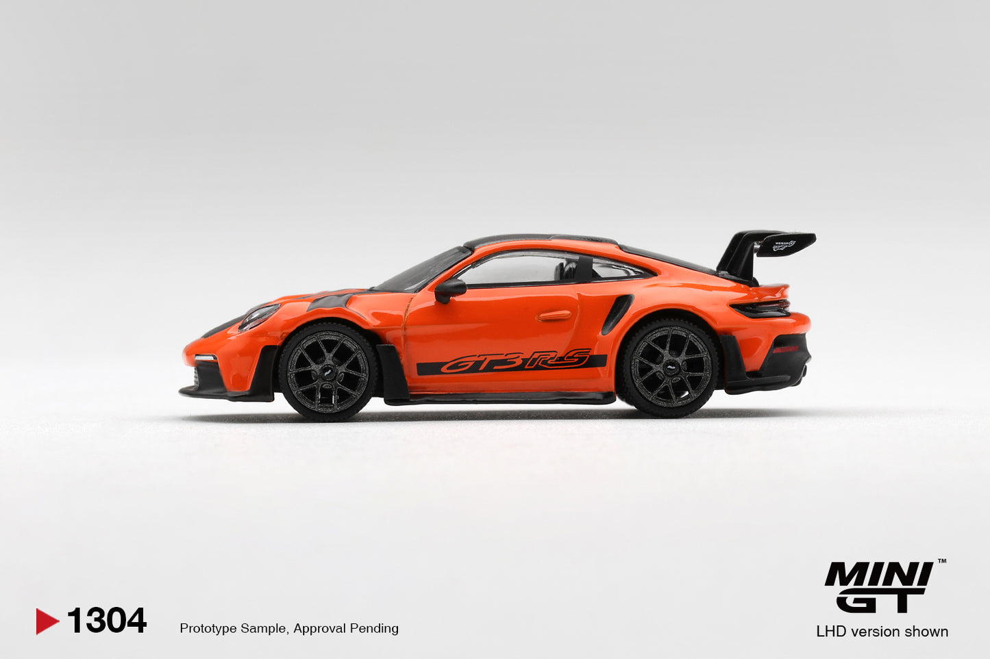 [Pre-Order] Mini GT Porsche 911 (992) GT3 RS Weissach Package Gulf Orange MGT01304 1/64 Diecast