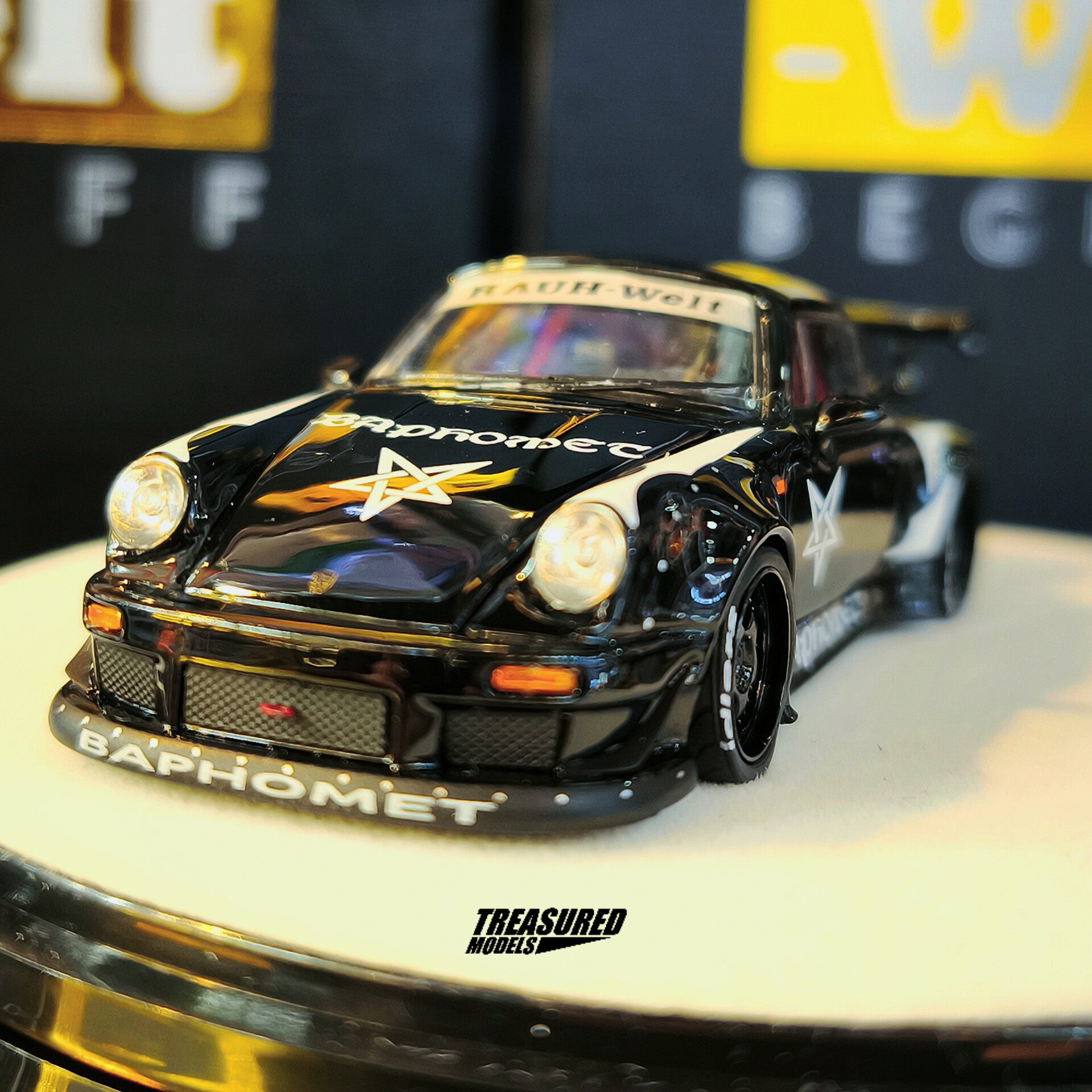 PGM Porsche RWB 930 Baphomet Demon Luxury Version PGM640210 1/64