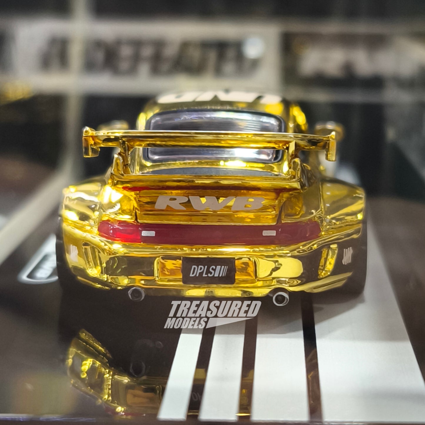 Inno64 Porsche RWB 993 Gold Chrome Chase TASKL 2025 1/64 Die Cast