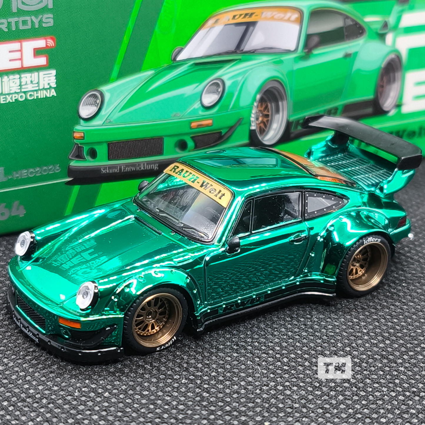 CHASE! Pop Race RWB 930 Chrome Green HEC 2026 1/64 Diecast