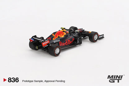 Mini GT Red Bull RB16B #11 Sergio Pérez 2021 Azerbaijan Grand Prix Winner Blister Packaging MGT00836-BL 1/64 Diecast