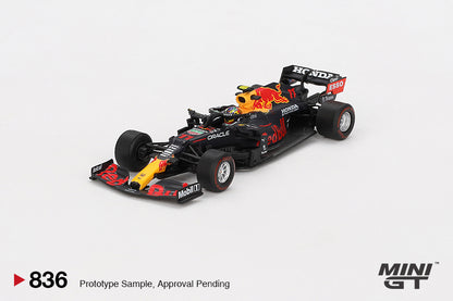 Mini GT Red Bull RB16B #11 Sergio Pérez 2021 Azerbaijan Grand Prix Winner Blister Packaging MGT00836-BL 1/64 Diecast