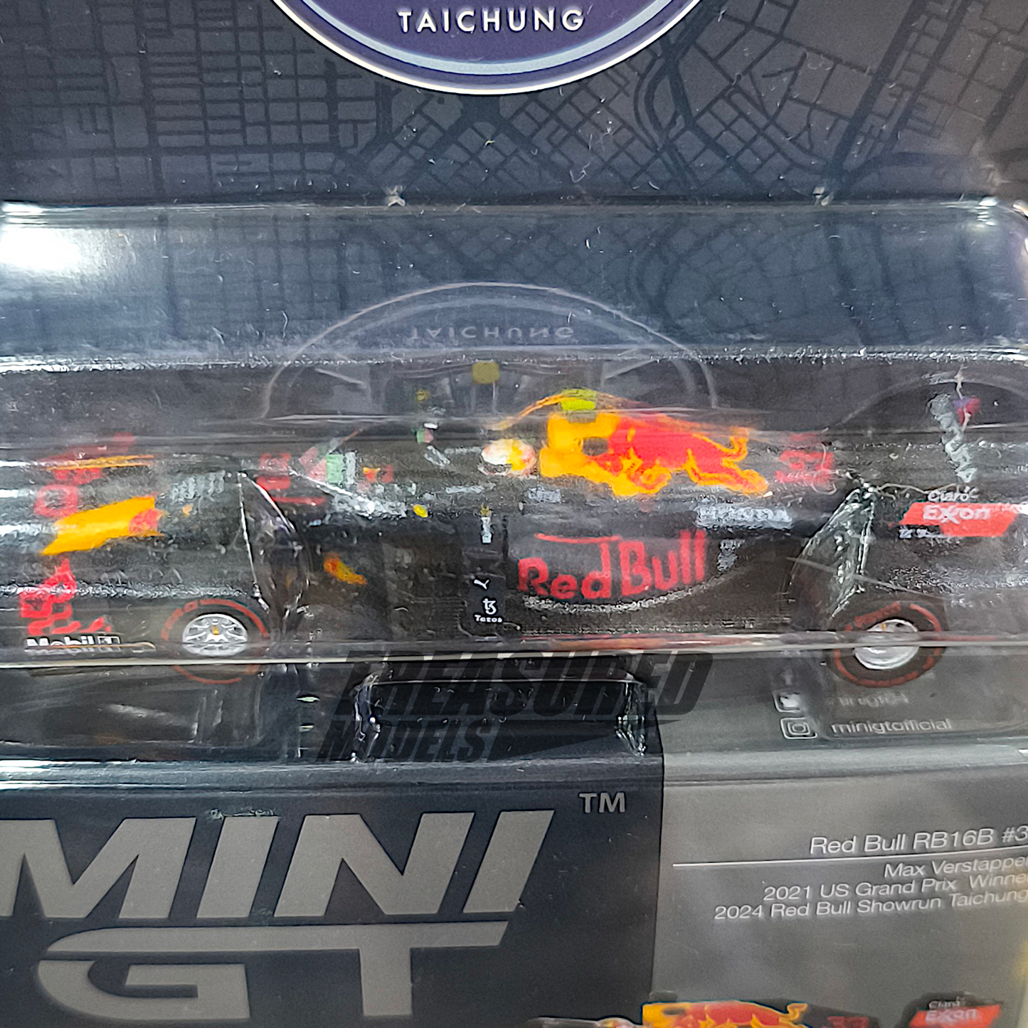 Mini GT Red Bull Showrun Taichung RB16B #33 Max Verstappen 2021 US Grand Prix Winner MGT00799 1/64 Diecast