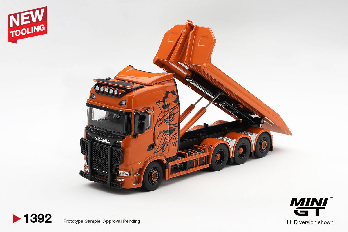 [PRE-ORDER] MINI GT Scania 770S B8x4NA Hooklift Flatbed Orange MGT01392 1/64 Diecast
