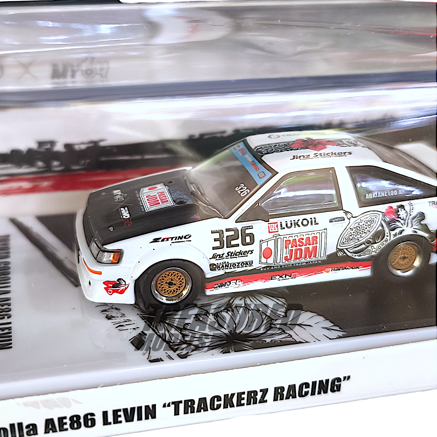 Inno64 Toyota Corolla AE86 Levin Trackerz Racing IN64-AE86-Trackerz 1/64 Diecast