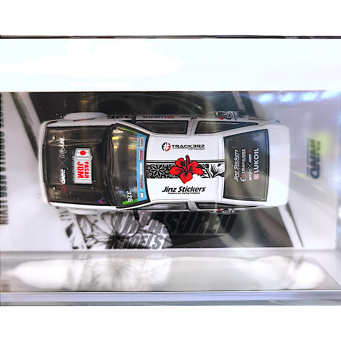 Inno64 Toyota Corolla AE86 Levin Trackerz Racing IN64-AE86-Trackerz 1/64 Diecast