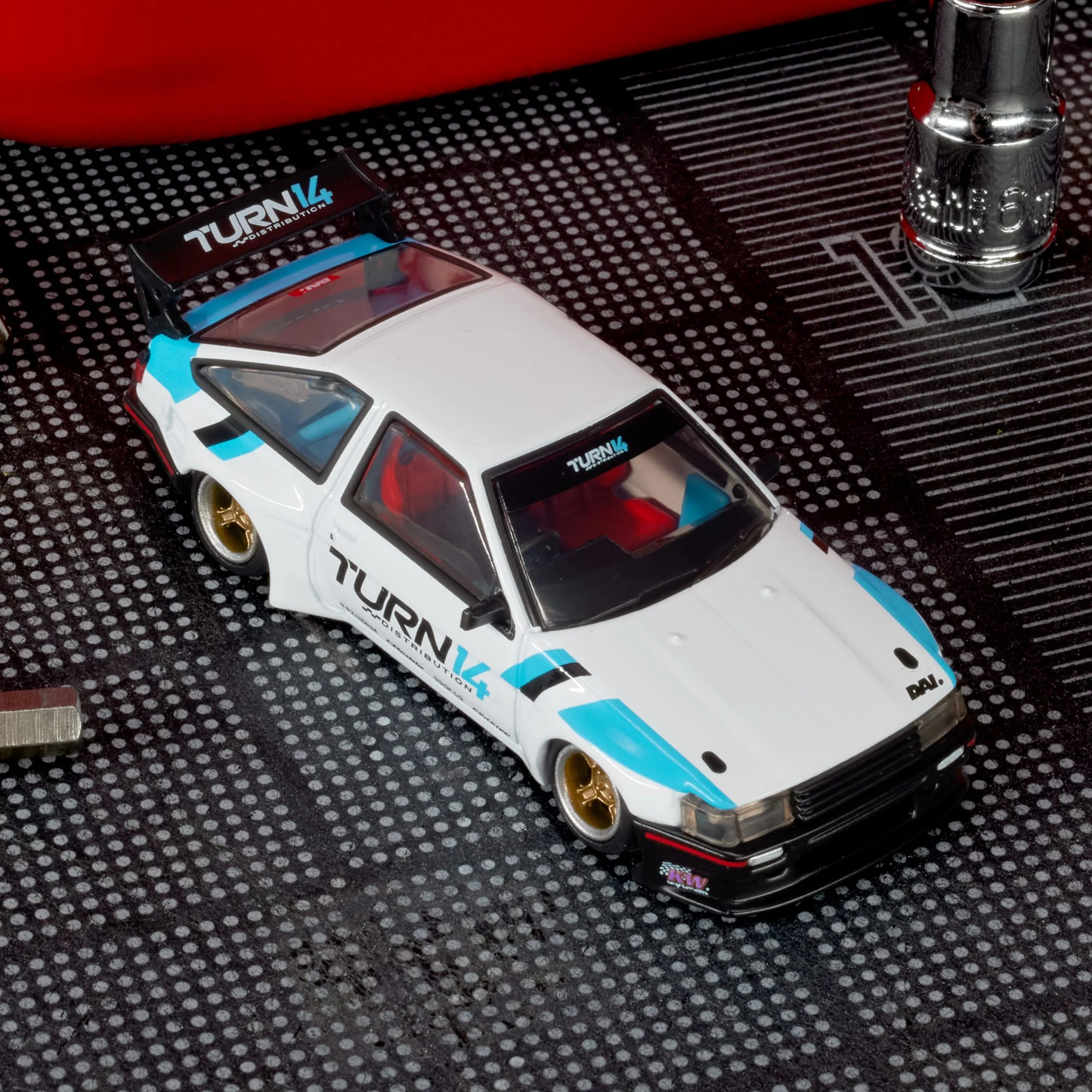 Hot Wheels Toyota Corolla Levin AE 86 Custom White 2025 Premium Elite 64 1/64 Die Cast