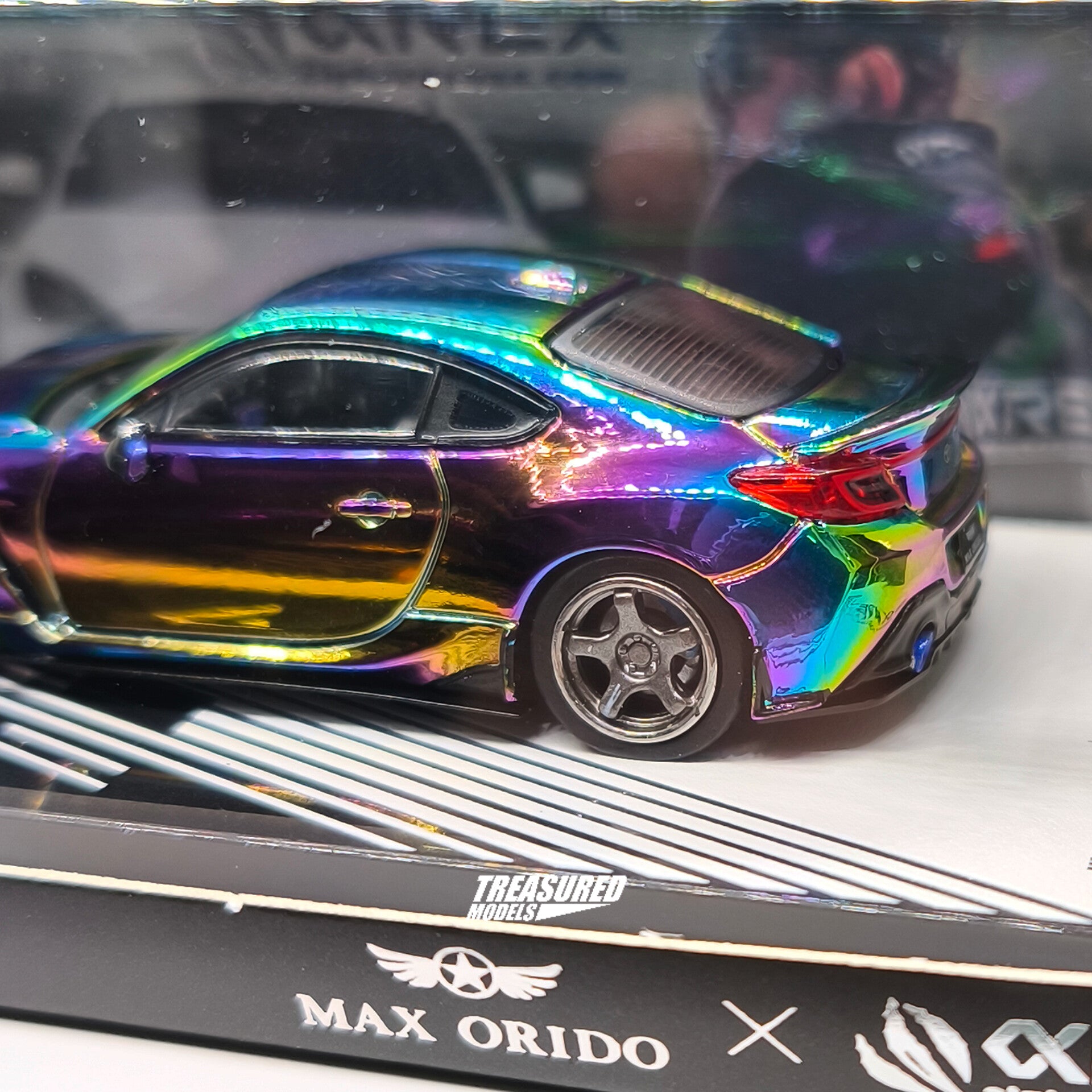 CHASE! Inno64 Toyota GR86 Max Orido Chameleon Chrome TAS2026 Event