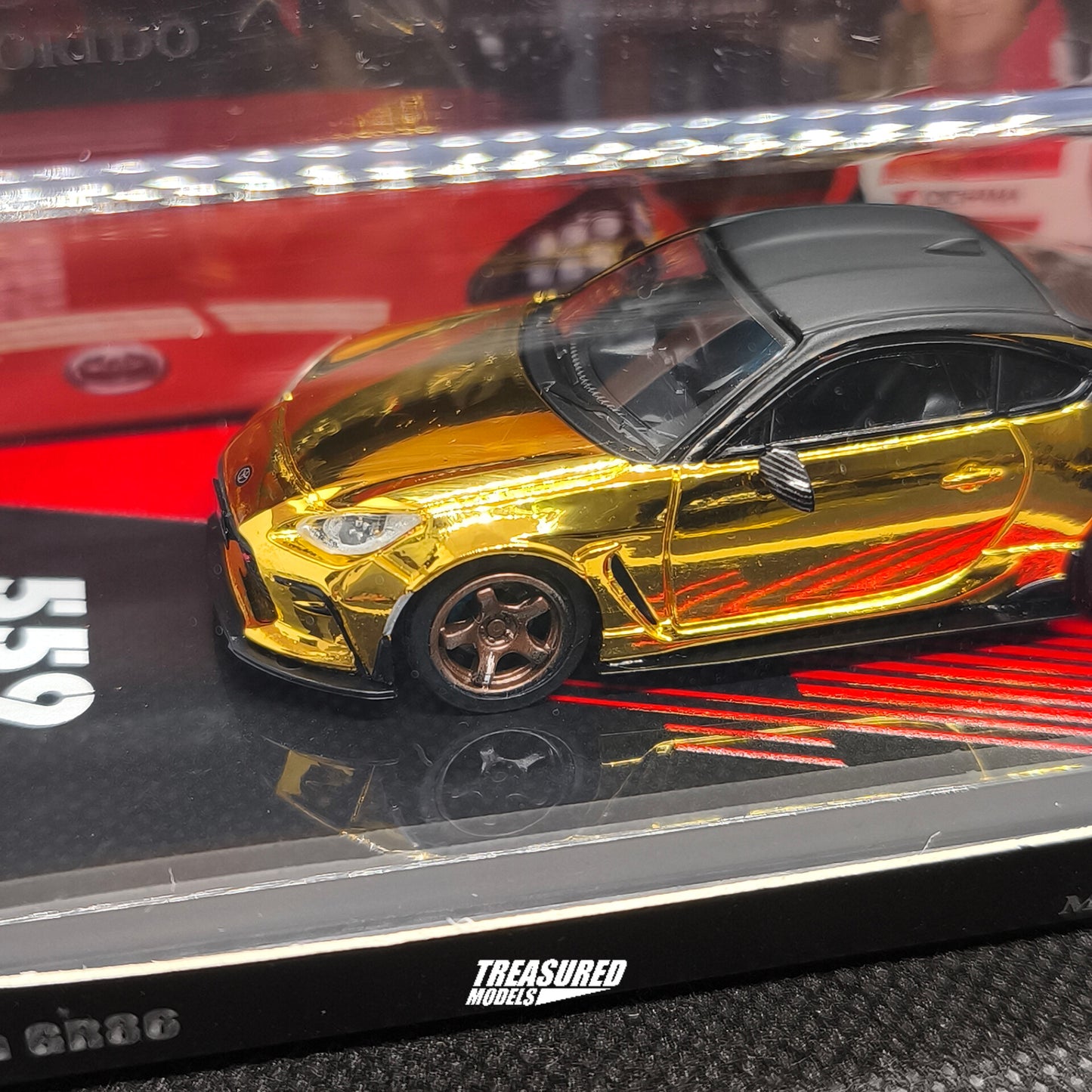 CHASE! Inno64 Toyota GR86 Max Orido Chase Gold Chrome TAS2026 Event Exclusive 1/64 Diecast