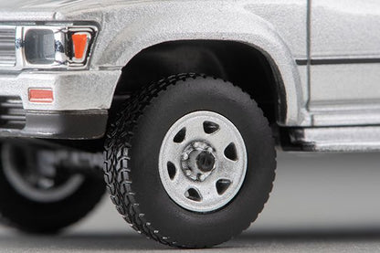 Tomica Limited Vintage Neo Toyota Hilux 4WD Pickup DoubleCab SSR (Silver) 1991 LV-N256c 1/64 Die Cast