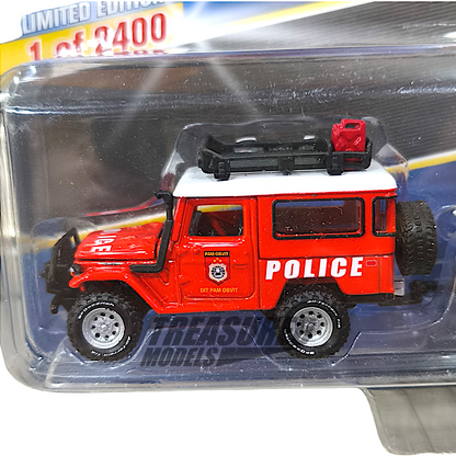 Johnny Lightning Toyota Land Cruiser FJ40 & Boat Trailer PAM OBVIT Indonesia POLICE 1/64 Diecast