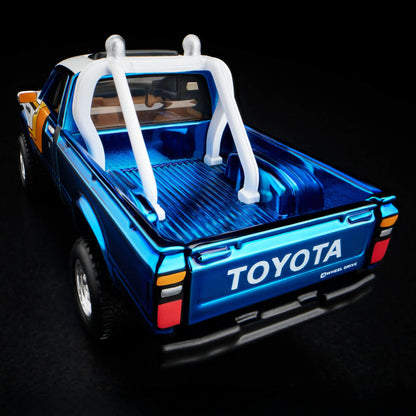 HOT WHEELS Toyota SR5 Hilux 4WD 1981 Spectraflame Ice Blue RLC 1/64 Diecast