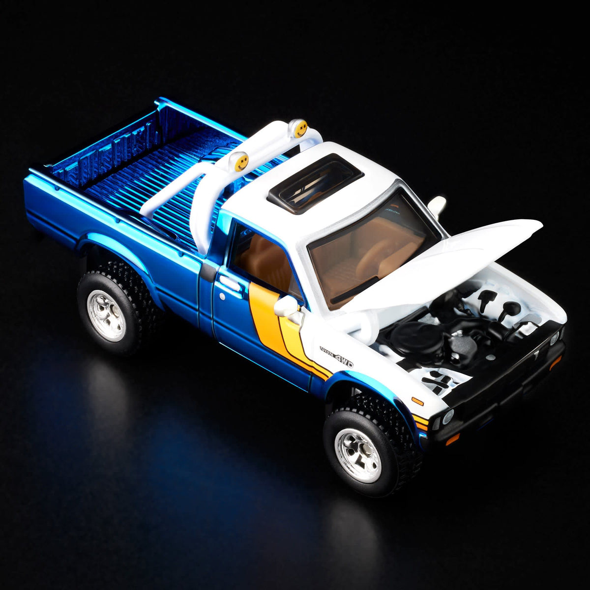 HOT WHEELS Toyota SR5 Hilux 4WD 1981 Spectraflame Ice Blue RLC 1/64 Diecast
