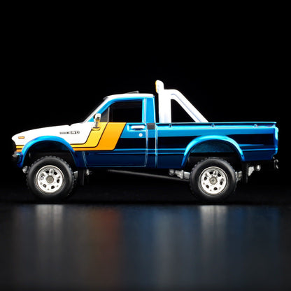 HOT WHEELS Toyota SR5 Hilux 4WD 1981 Spectraflame Ice Blue RLC 1/64 Diecast