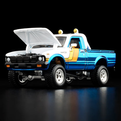 HOT WHEELS Toyota SR5 Hilux 4WD 1981 Spectraflame Ice Blue RLC 1/64 Diecast